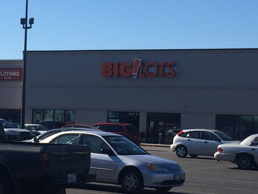 Discount Store «Big Lots», reviews and photos, 4628 W Diversey Ave, Chicago, IL 60639, USA