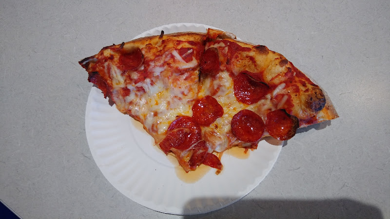 #7 best pizza place in Marquette - Main Street Pizza - Harvey