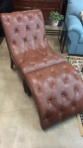 Furniture Store «Costless Warehouse Furniture», reviews and photos, 7859 S 180th St, Kent, WA 98032, USA