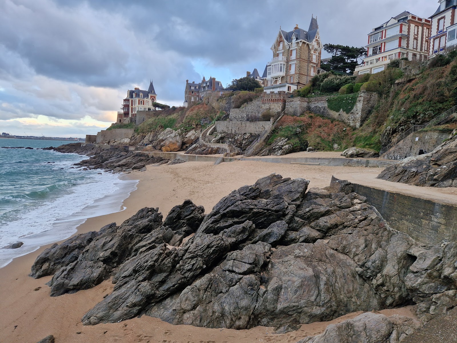 Foto di Plage de Port Salut con una superficie del sabbia beige