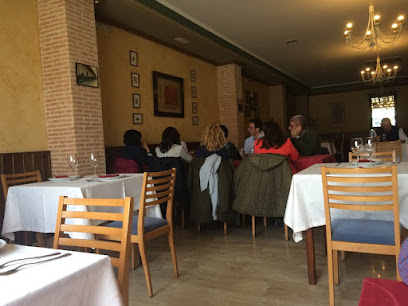 Restaurante Tinajas - Av. del Vino, 71, 13300 Valdepeñas, Ciudad Real, Spain