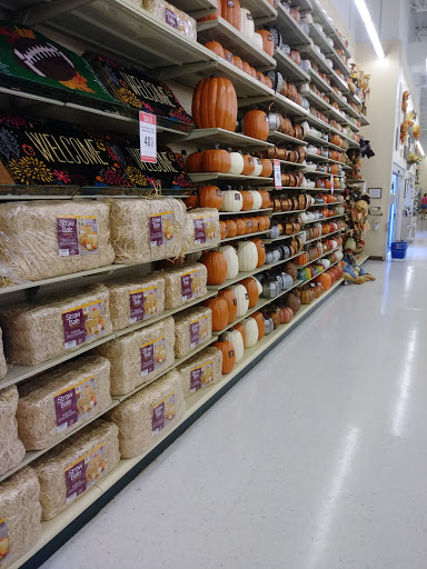 Craft Store «Hobby Lobby», reviews and photos, 1055 E Golf Rd, Schaumburg, IL 60173, USA