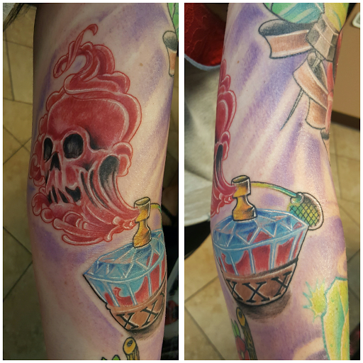 Explore tulip tattoo ideas, creative tattoo ideas in Wilson, available at New Addiction Tattoos