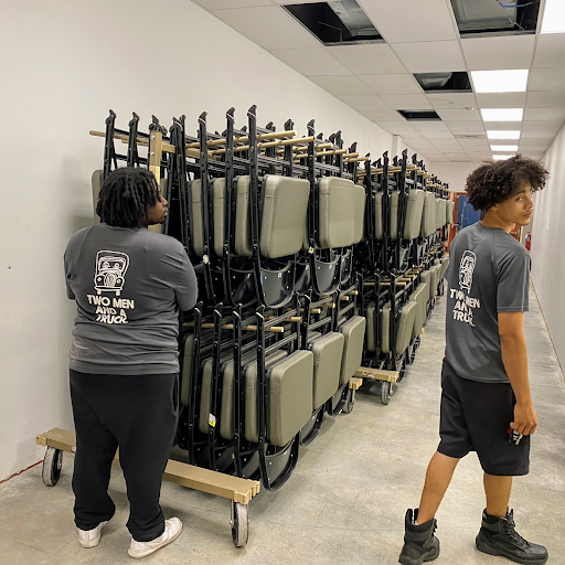 Moving and Storage Service «Two Men and a Truck», reviews and photos, 2160 N Andrews Ave, Pompano Beach, FL 33069, USA