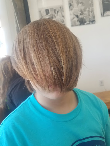 Barber Shop «New York Style Barber Shop», reviews and photos, 656 Beal Pkwy NW # A, Fort Walton Beach, FL 32547, USA