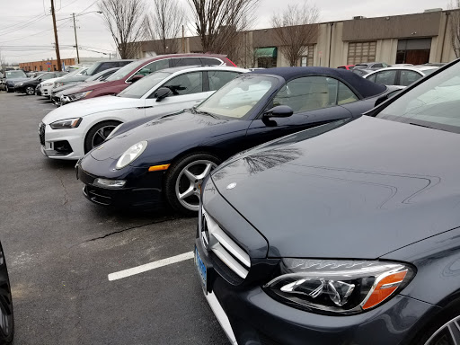 Auto Body Shop «Imperial Auto Body», reviews and photos, 690 Lofstrand Ln, Rockville, MD 20850, USA