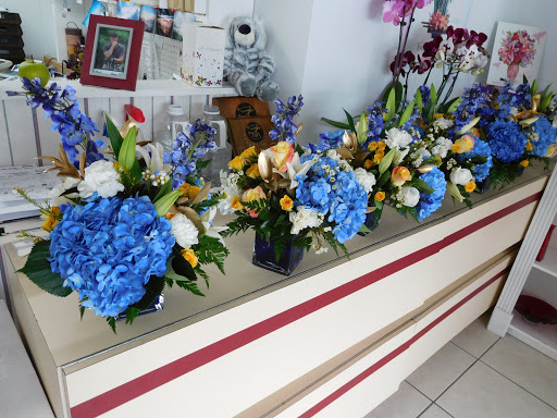 Florist «A1 Flowers By June Taylor», reviews and photos, 771 Main St, Dunedin, FL 34698, USA