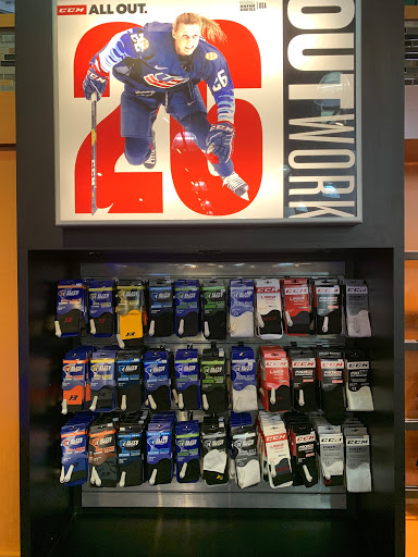 Sporting Goods Store «MonkeySports Superstore Norwood», reviews and photos, 949 Providence Hwy, Norwood, MA 02062, USA