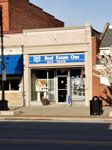 1111 Military St, Port Huron, MI 48060, USA