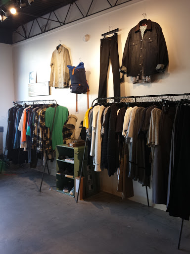 Electronics Store «Dijital Fix», reviews and photos, 820 Valencia St, San Francisco, CA 94110, USA