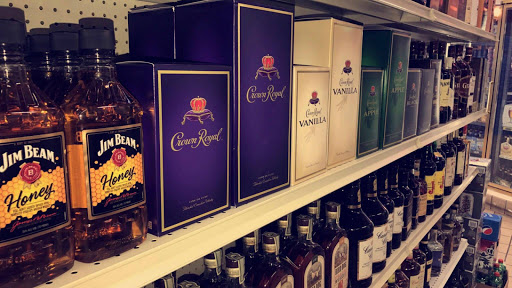 Liquor Store «Athens Hwy Package Store», reviews and photos, 898 W Ridge Rd, Gainesville, GA 30501, USA