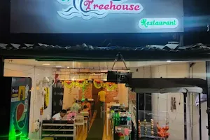 Treehouse restaurant image