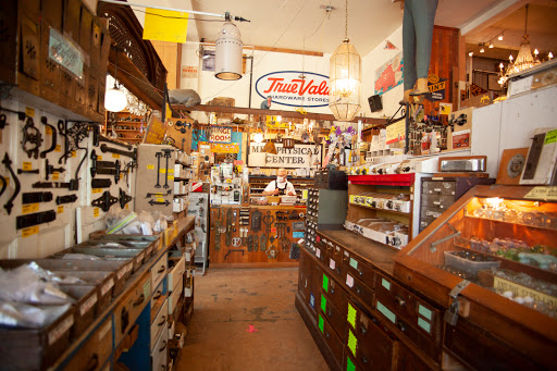 Hardware Store «Hippo Hardware & Trading Co», reviews and photos, 1040 E Burnside St, Portland, OR 97214, USA