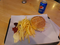 Cheeseburger du Restaurant turc Le Pera bastille à Paris - n°7