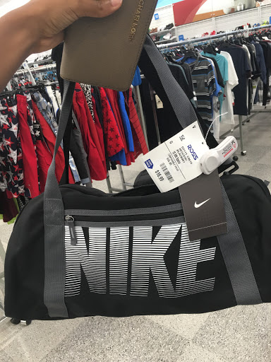 Clothing Store «Ross Dress for Less», reviews and photos, 2870 Chapel Hill Rd, Douglasville, GA 30135, USA