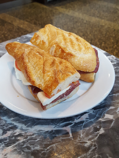 Ice Cream Shop «Capogiro Gelato Artisans», reviews and photos, 117 S 20th St, Philadelphia, PA 19103, USA