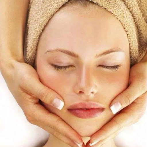 Beauty Salon «Sonia Herbal Beauty Salon», reviews and photos, 5055 N Clark St, Chicago, IL 60640, USA