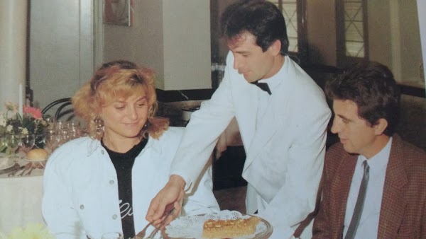 Hermanos Mora
