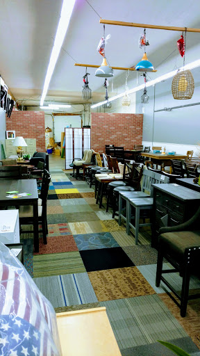 Furniture Store «Corvallis Furniture - Affordable New Furniture», reviews and photos, 1810 SW 3rd St, Corvallis, OR 97333, USA