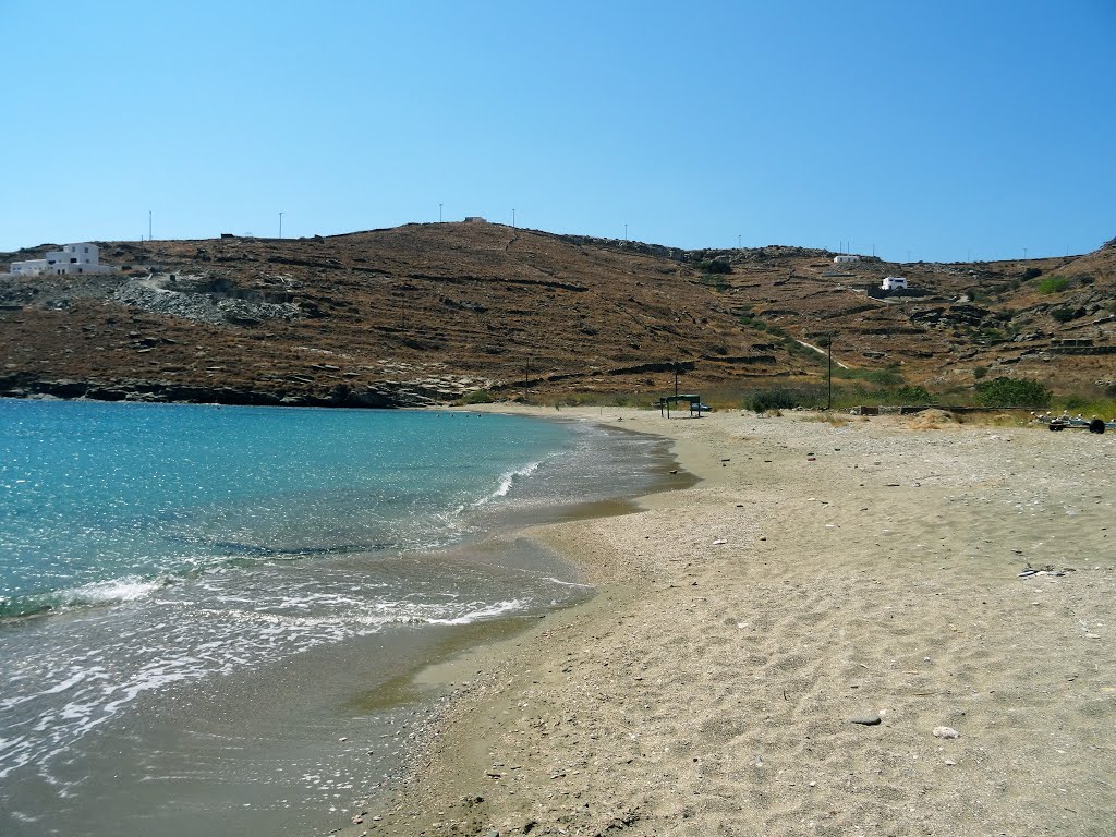 Photo of Paralia Simousi with partly clean level of cleanliness