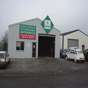 Centre contrôle technique DEKRA à Saint-Mamet-la-Salvetat
