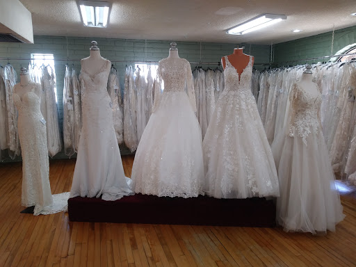 Bridal Shop «Azteca Bridal», reviews and photos, 1010 E Washington St, Phoenix, AZ 85034, USA