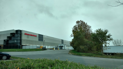 Auto Repair Shop «Advance Auto Parts Distribution Center», reviews and photos, 300 Shaker Rd, Enfield, CT 06082, USA
