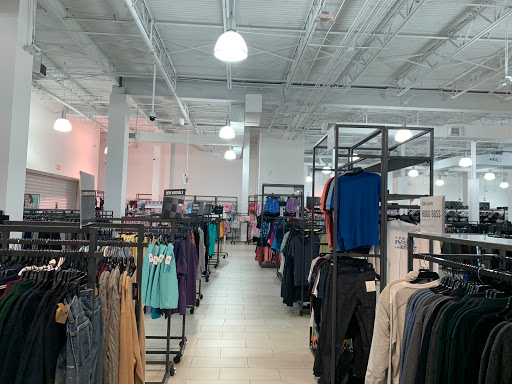 Department Store «Saks OFF 5TH», reviews and photos, 18701 Biscayne Blvd, Aventura, FL 33180, USA