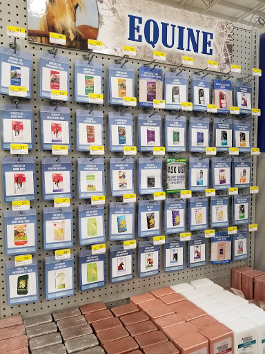 Animal Feed Store «Wilco Farm Store», reviews and photos, 197 S Hazel Dell Way, Canby, OR 97013, USA