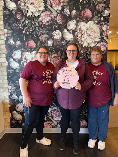 Bridal Shop «Luxe Bridal Couture», reviews and photos, 3918 Cedar Grove Pkwy, Eagan, MN 55122, USA