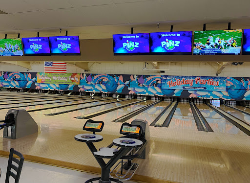 Bowling Alley «Pinz Bowling Center», reviews and photos, 700 N Lafayette St, South Lyon, MI 48178, USA