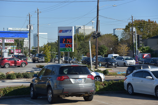 Pawn Shop «KB PAWN LOAN», reviews and photos, 11102 Briar Forest Dr, Houston, TX 77042, USA