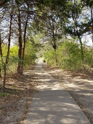 Harry Myers Park - photo 9