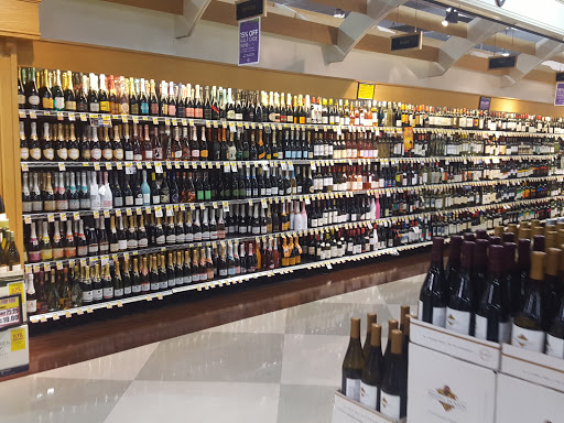 Grocery Store «Harris Teeter», reviews and photos, 500 Oberlin Rd, Raleigh, NC 27605, USA