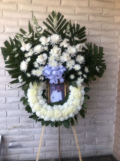 Florist «May Flowers», reviews and photos, 5300 Arlington Ave, Riverside, CA 92504, USA