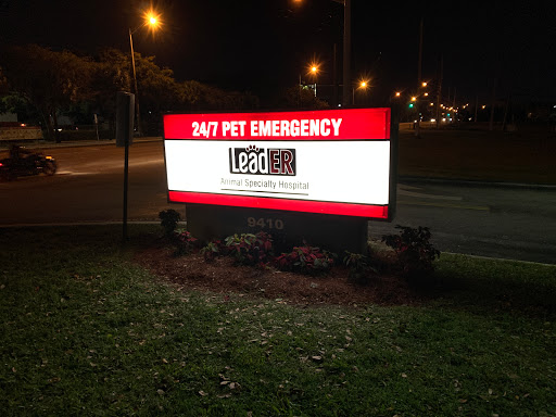 Sign Shop «FASTSIGNS», reviews and photos, 7080 W State Rd 84 Ste 7, Davie, FL 33317, USA