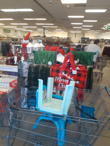 Discount Store «Bargain Hunt», reviews and photos, 30 Orchard Park Dr, Greenville, SC 29615, USA