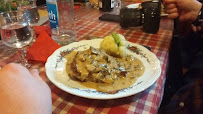 Sauce aux champignons du Restaurant chez Mamema - S'Ochsestuebel (au Boeuf) à Obenheim - n°12