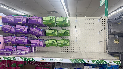 Dollar Store «Dollar Tree», reviews and photos, 8634 Baymeadows Rd, Jacksonville, FL 32256, USA