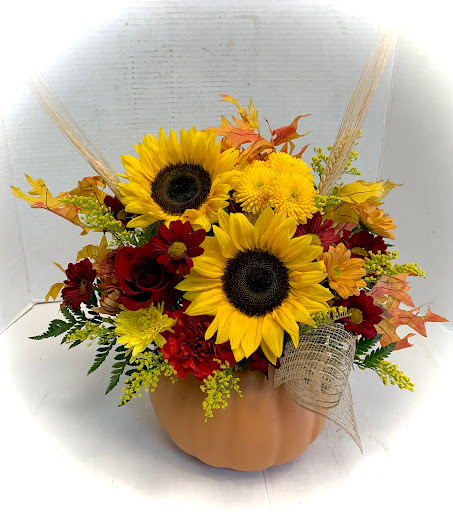 Florist «The Petal Pusher Floral Design», reviews and photos, 6 Elizabeth St, Derby, CT 06418, USA