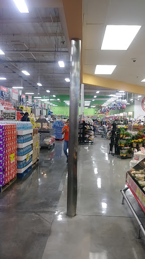 Grocery Store «El Super», reviews and photos, 315 San Fernando Mission Blvd, San Fernando, CA 91340, USA