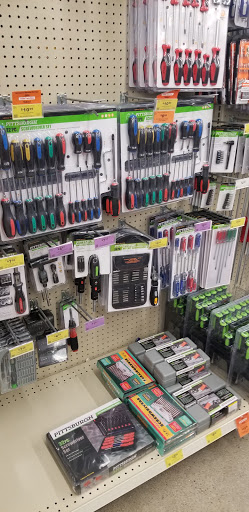 Hardware Store «Harbor Freight Tools», reviews and photos, 1460 Main St, Hamilton, OH 45013, USA