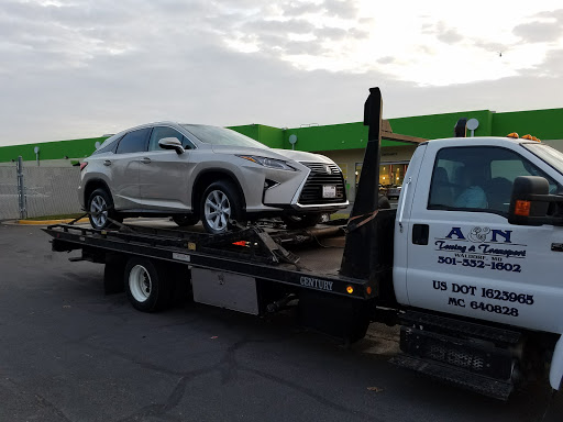 Auto Body Shop «Lindsay Collision Center», reviews and photos, 5555 Industrial Dr, Springfield, VA 22151, USA