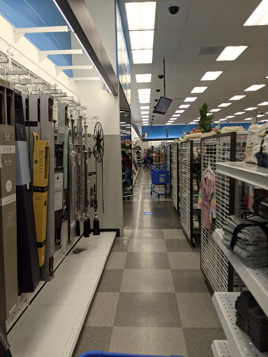 Clothing Store «Ross Dress for Less», reviews and photos, 17084 Slover Ave, Fontana, CA 92337, USA