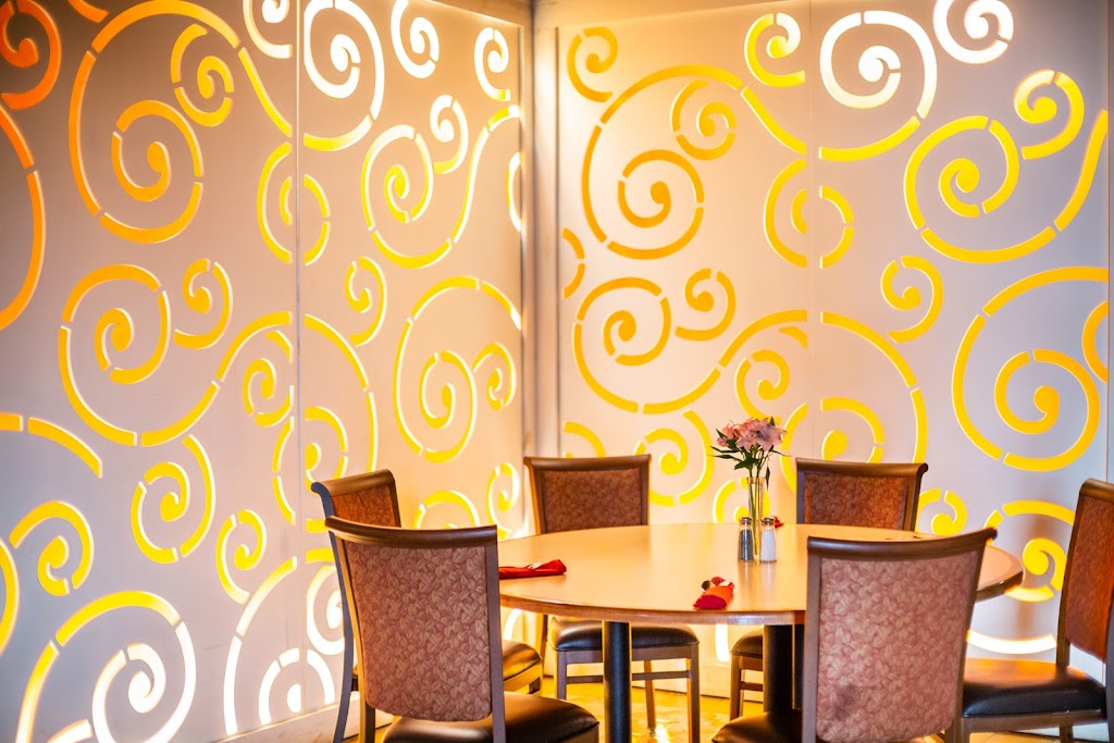 Colletti's Italian Restaurant 78550