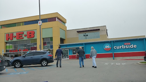 Grocery Store «H-E-B Grocery», reviews and photos, 910 Kitty Hawk Rd, Universal City, TX 78148, USA