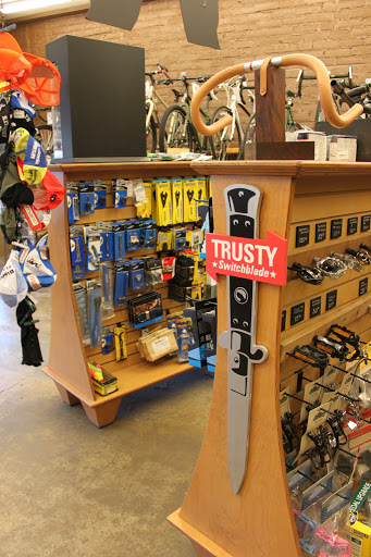 Bicycle Store «21st Avenue Bicycles», reviews and photos, 918 NW 21st Ave, Portland, OR 97209, USA