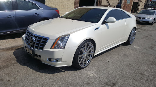 Auto Body Shop «Logan Auto Body Shop», reviews and photos, 6651 S State St, Chicago, IL 60637, USA