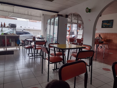 Mariscos Bahía Kino - 38400, Av. Heroico Colegio Militar 136, Miravalle, 38406 Valle de Santiago, Gto., Mexico