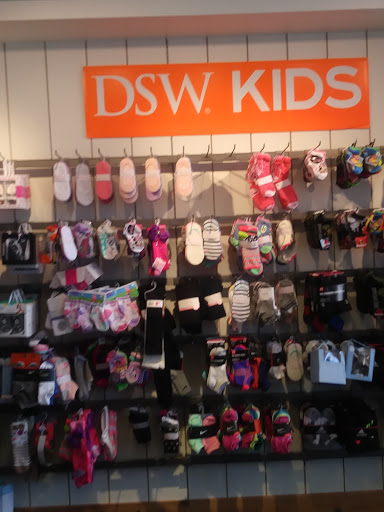Shoe Store «DSW Designer Shoe Warehouse», reviews and photos, 400 Post St, San Francisco, CA 94102, USA